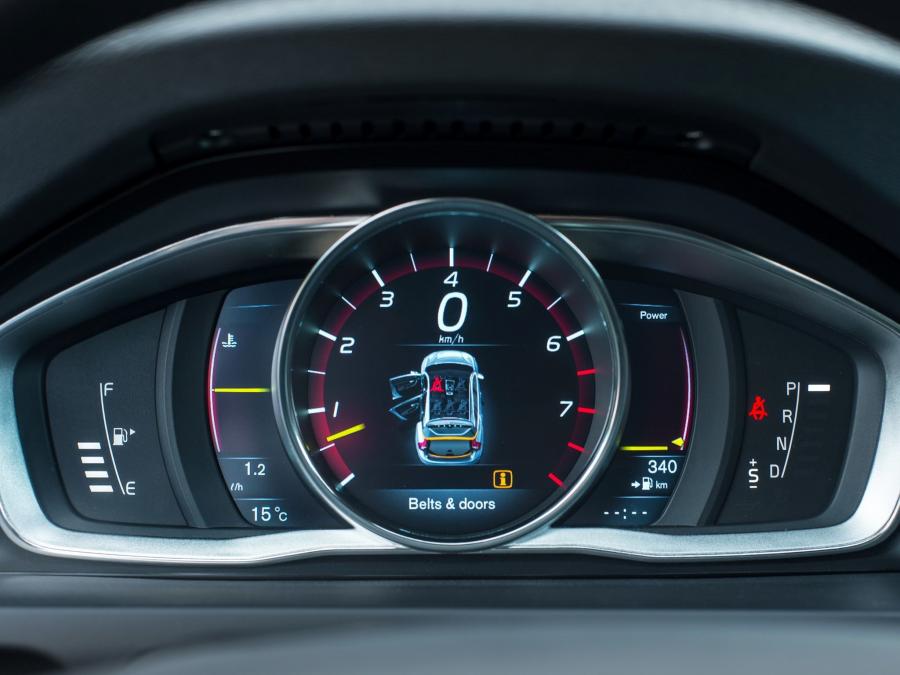  Volvo V60 T6 2013 года  (фото 5 из 12)